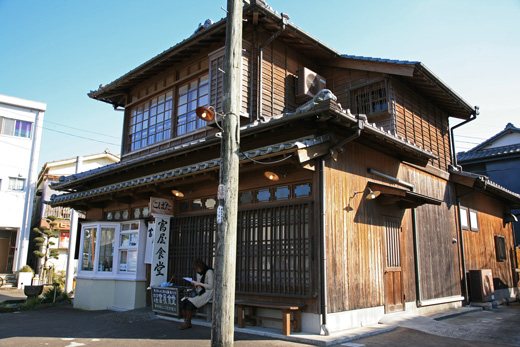 ホタル館 富屋食堂の様子1