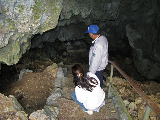 遺骨収集の様子15