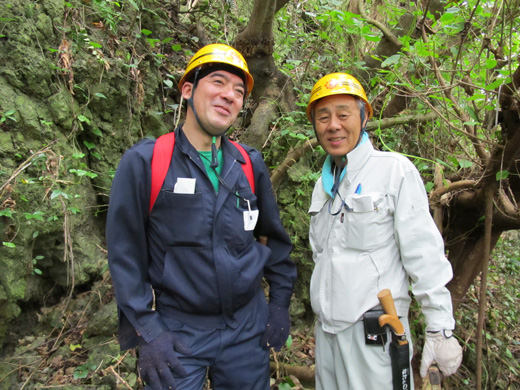 遺骨収集の様子17