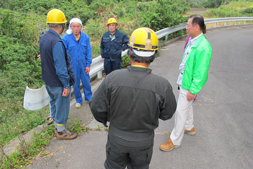 遺骨調査・収集遺骨収集の様子3