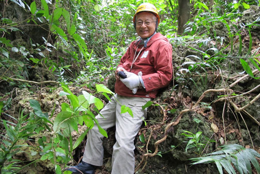 遺骨調査・収集の様子35