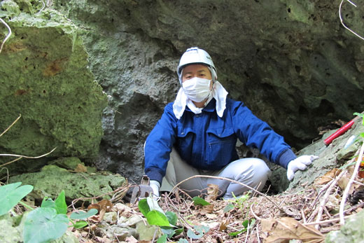 遺骨調査・収集の様子52