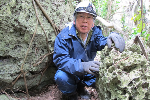 遺骨調査・収集の様子53