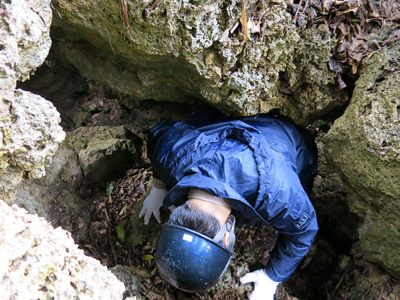 遺骨収集の様子40