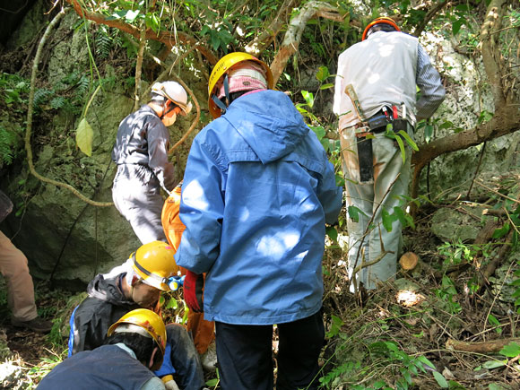 遺骨収集の様子59