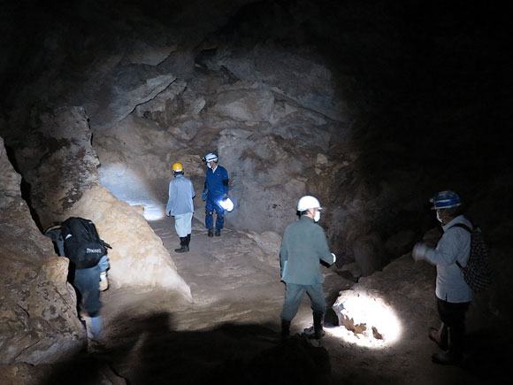 遺骨収集の様子21