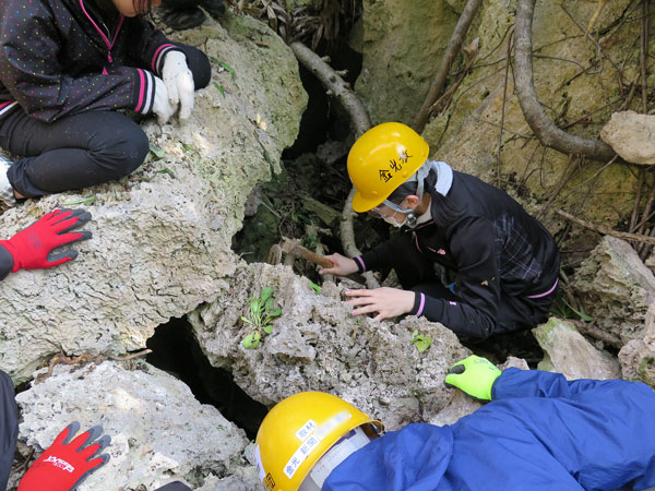 遺骨収集の様子56