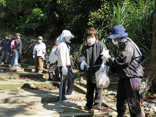 2016年1月31日/遺骨収集の様子 NO.29